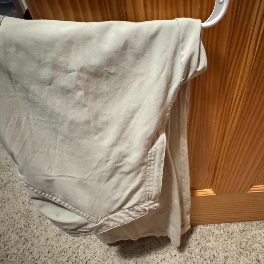Women’s Cream Wide-Leg Pants